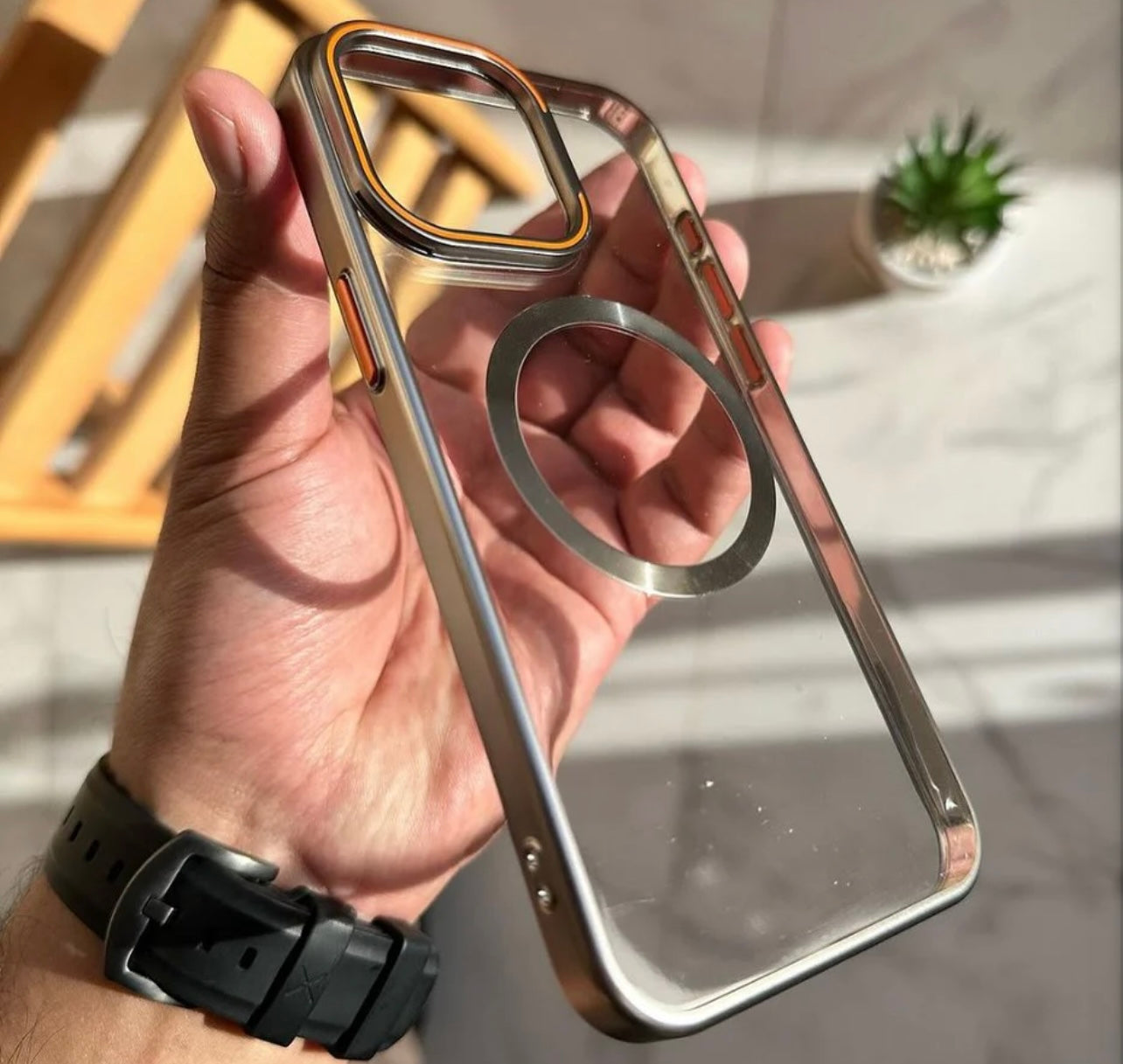 New Transparent Camera Stand Magsafe Case