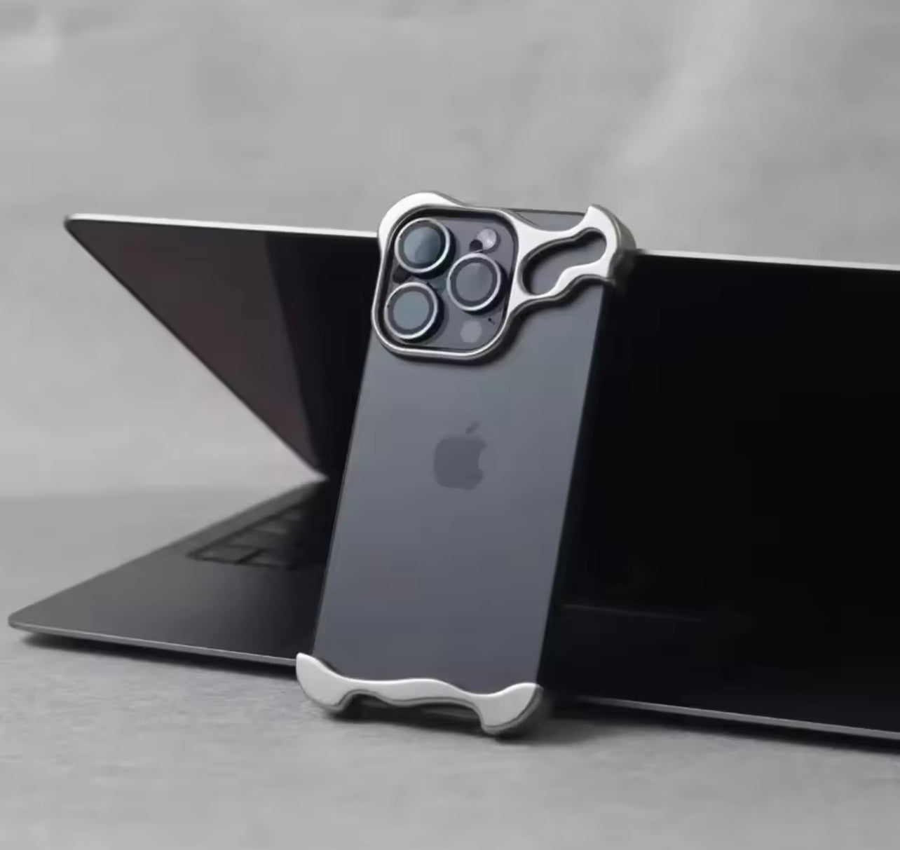 Exclusive Metal Protection Bumper Case