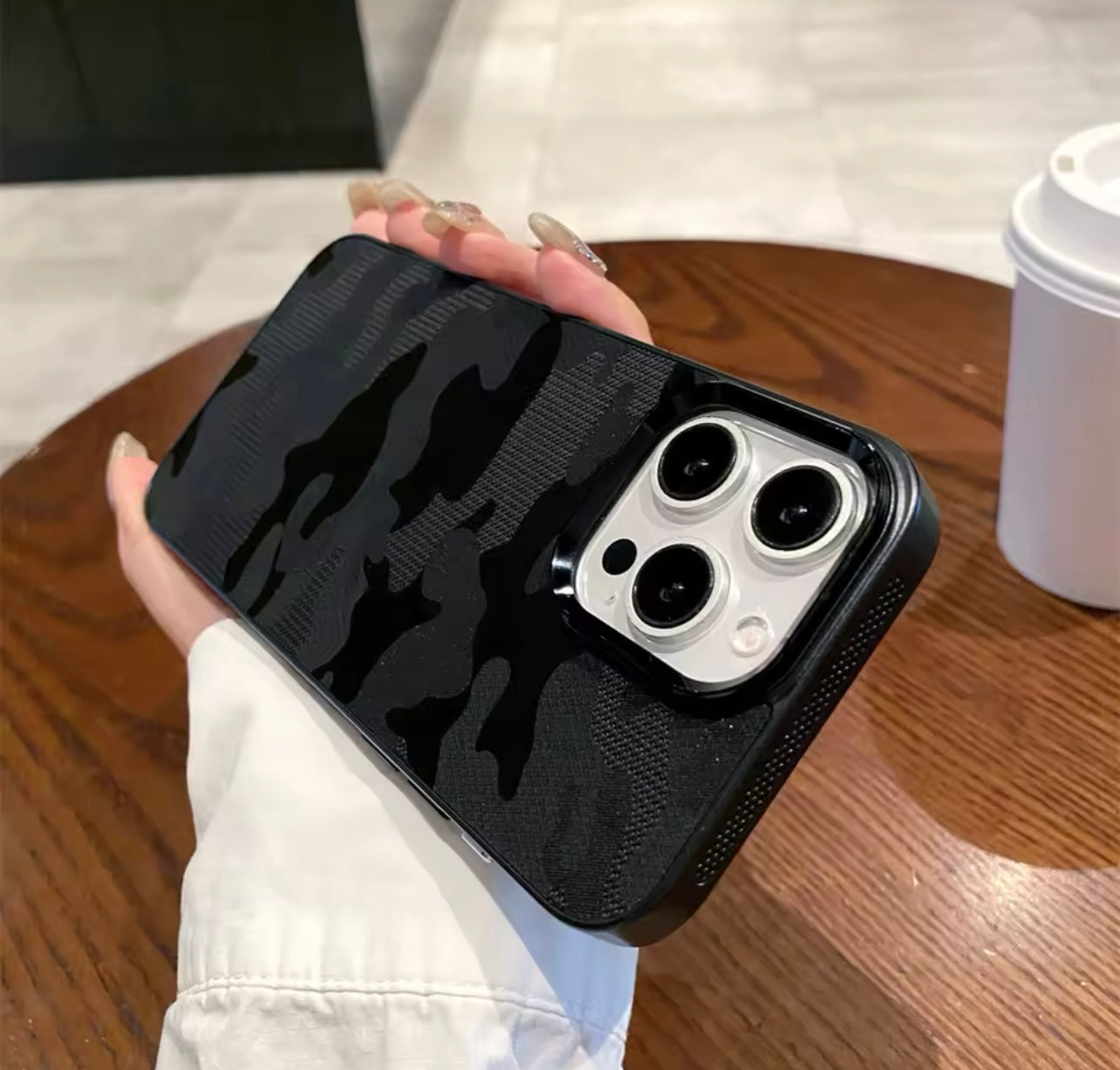 Luxury Camouflage Leather Cooling Frame Phone Case