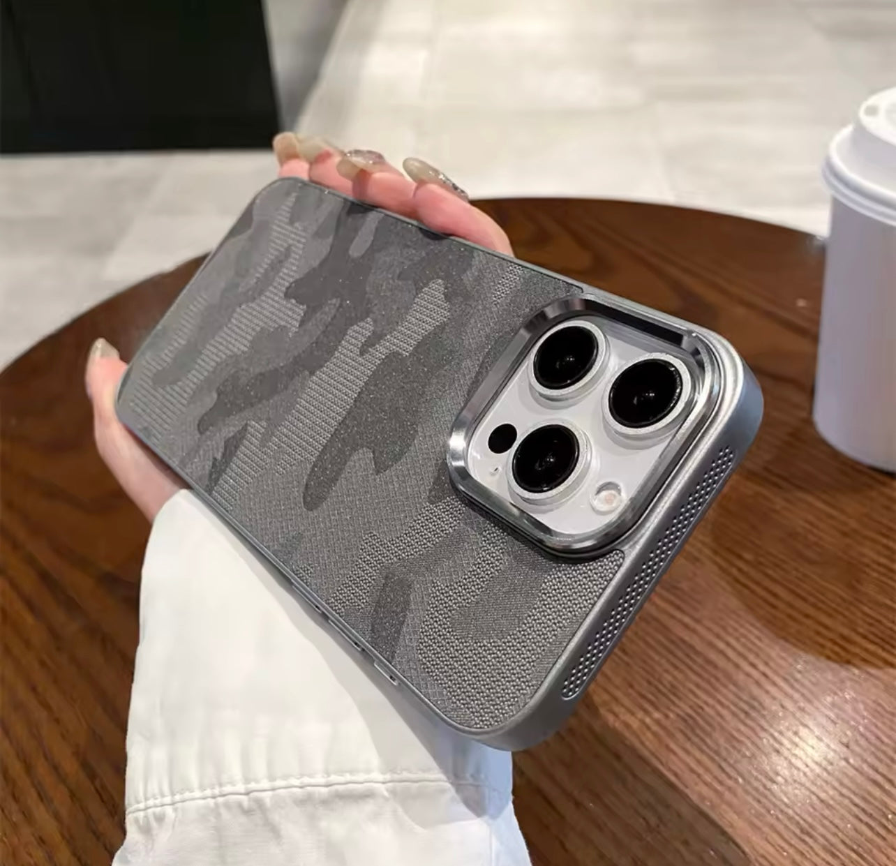 Luxury Camouflage Leather Cooling Frame Phone Case