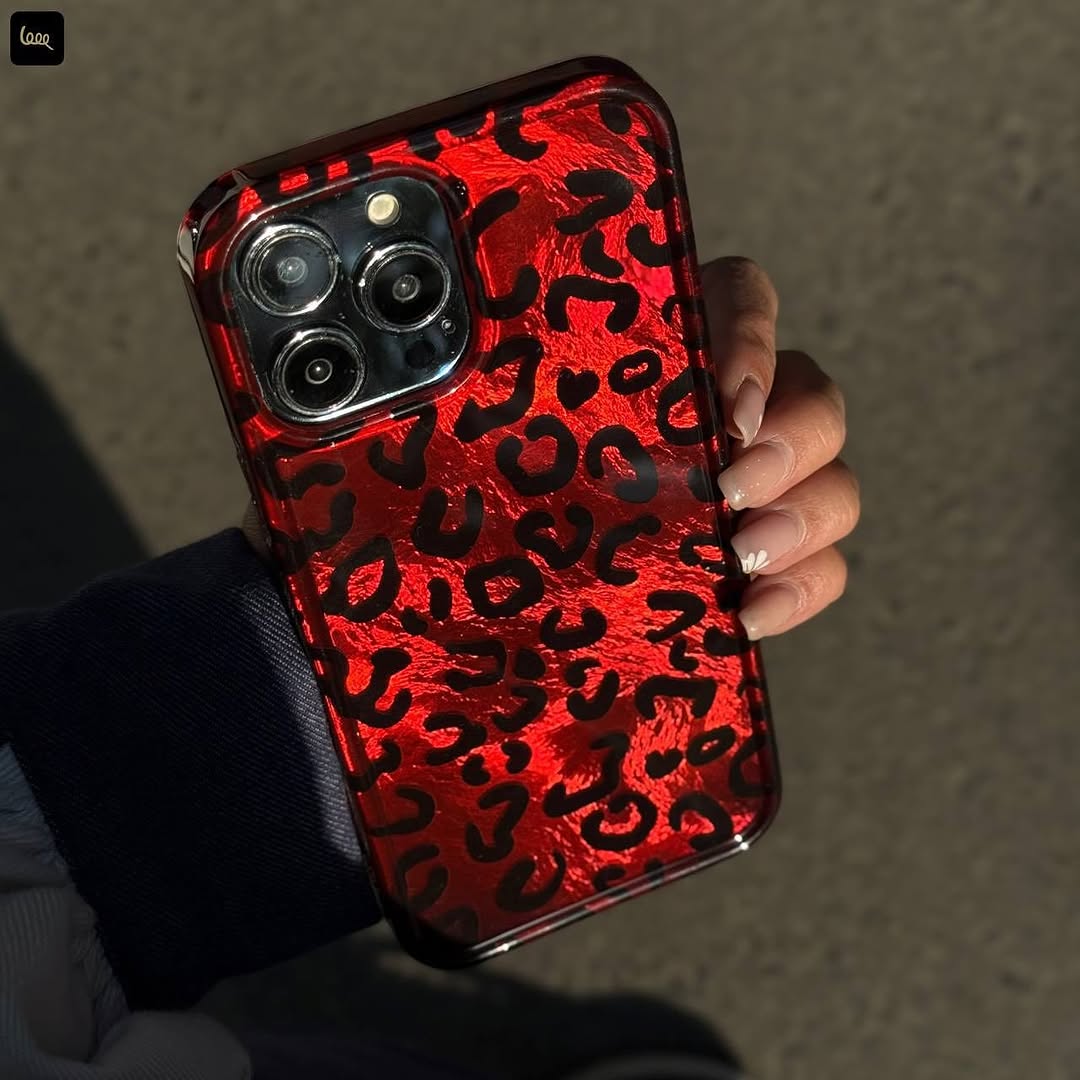 ✨ Leopard Gradient Phone Case – Stylish, Bold & Protective ✨